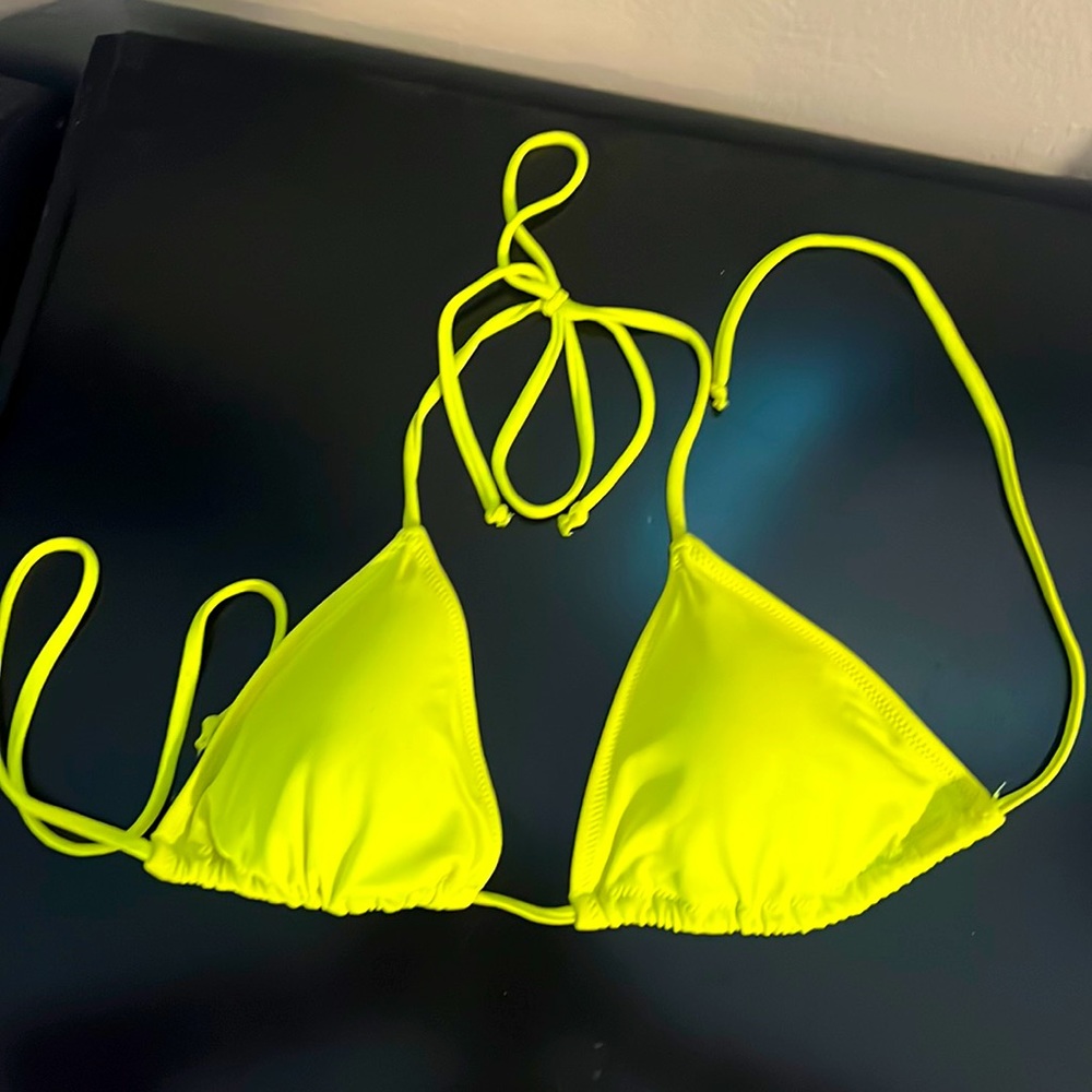 Victoria’s Secret Triangle Bikini Top